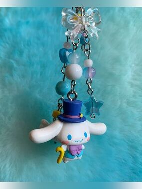 Sanrio Top Hat Cinnamoroll Keychain